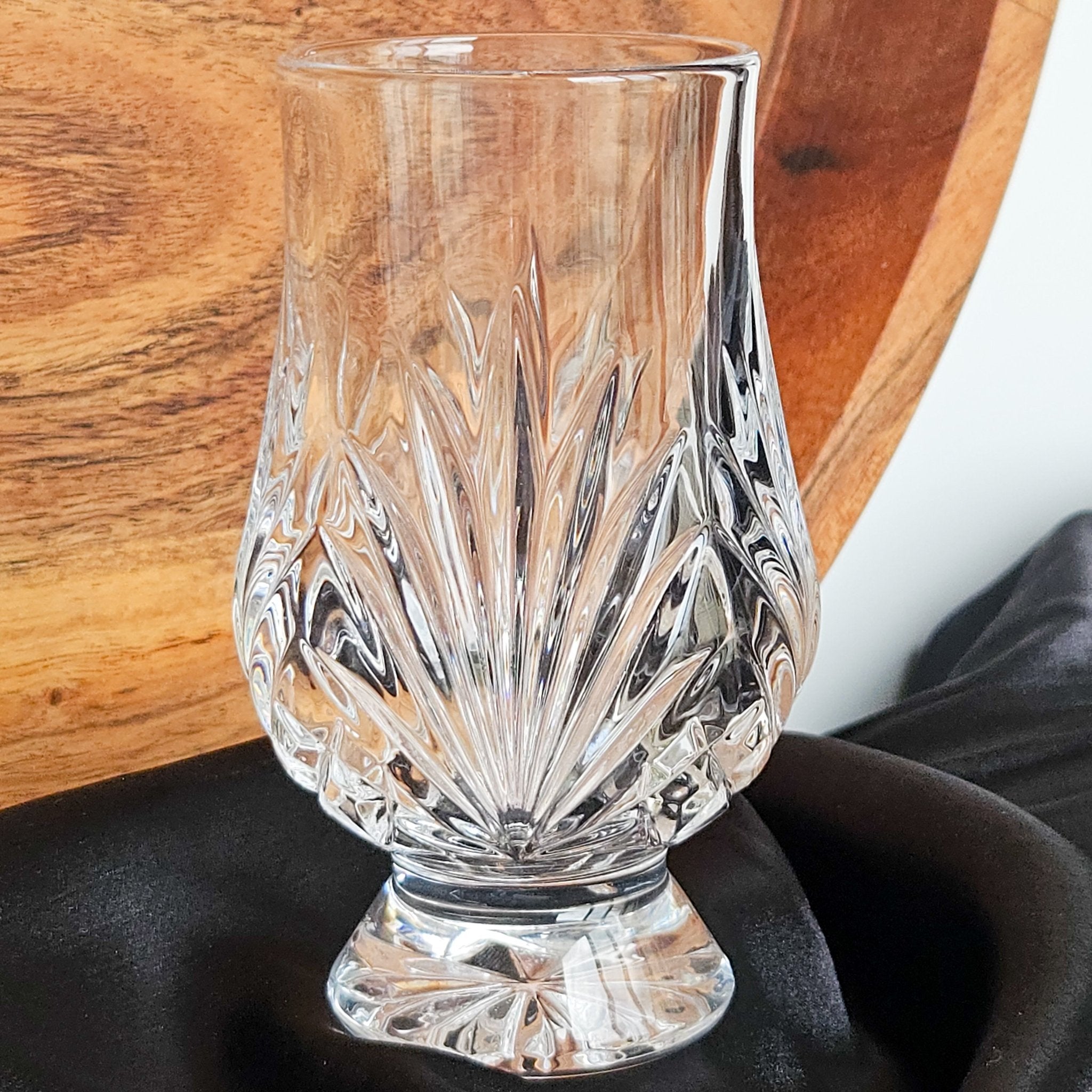 Bloom Crystal Nosing Glass
