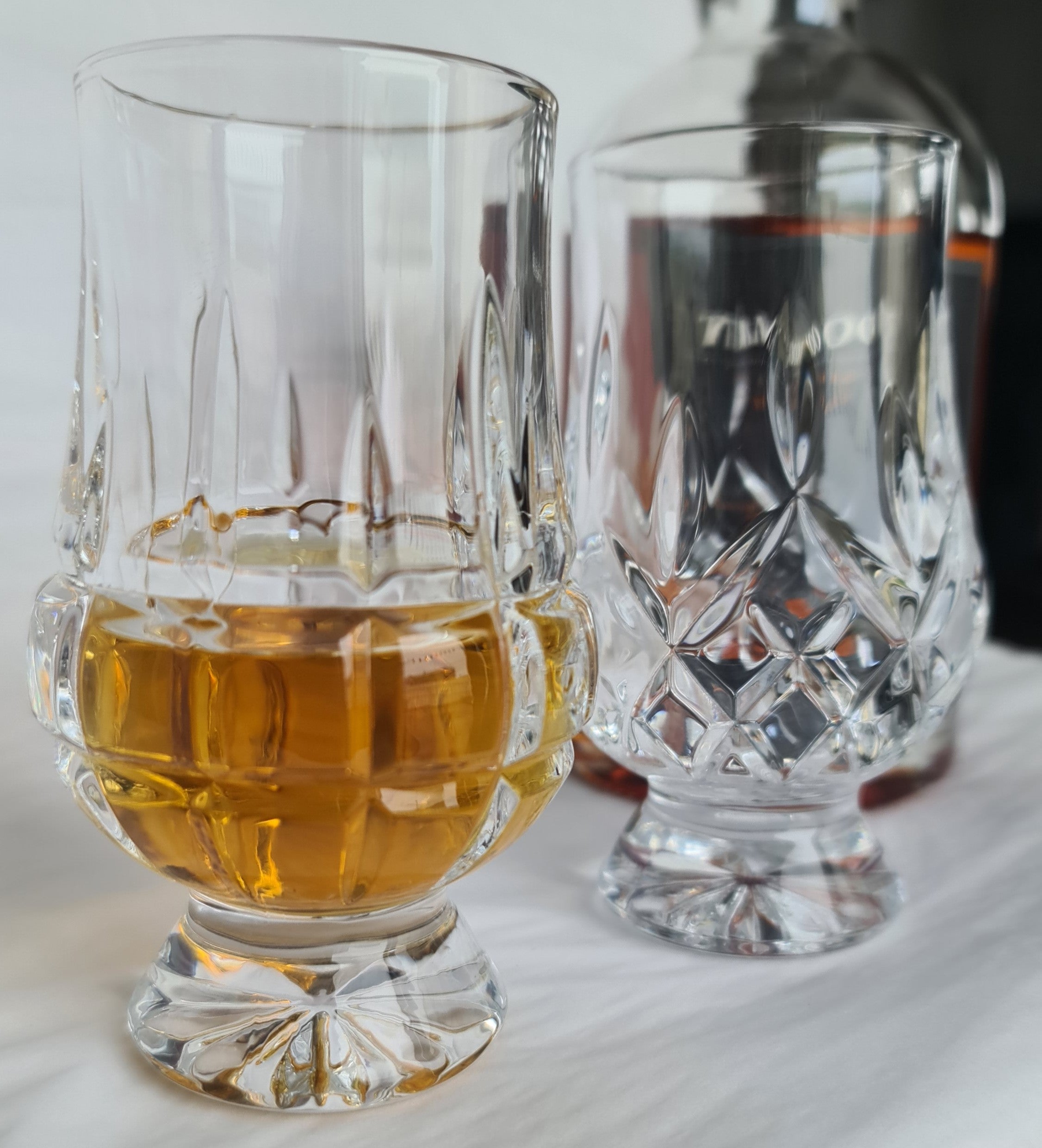 2 nosing Whisky Glasses