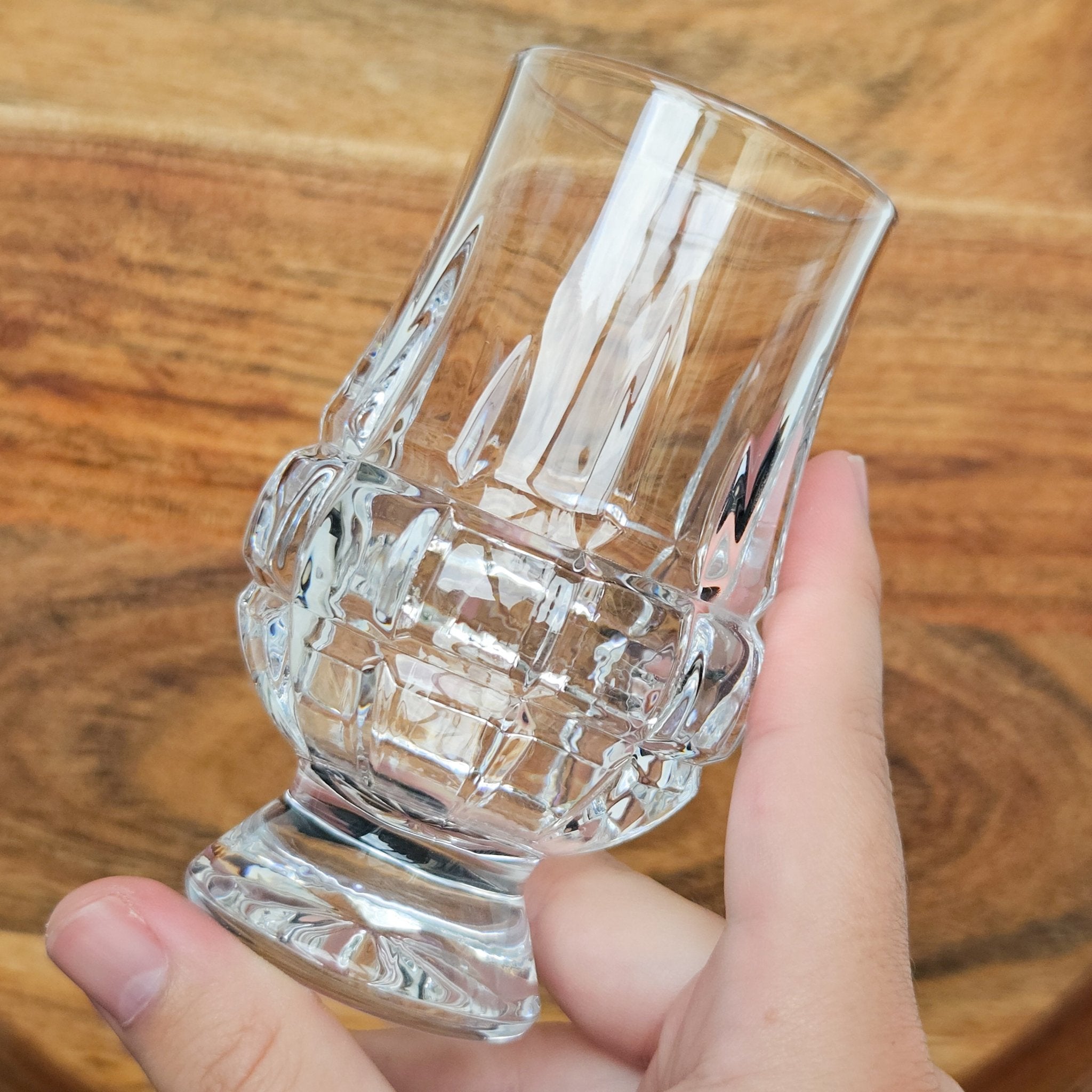 Grid Crystal Nosing Glass